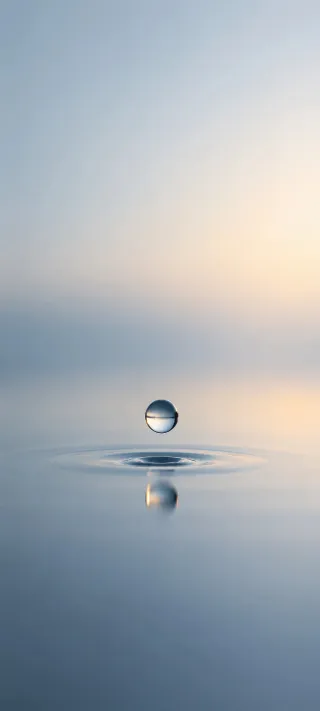 Suspended Water Drop phone wallpaper